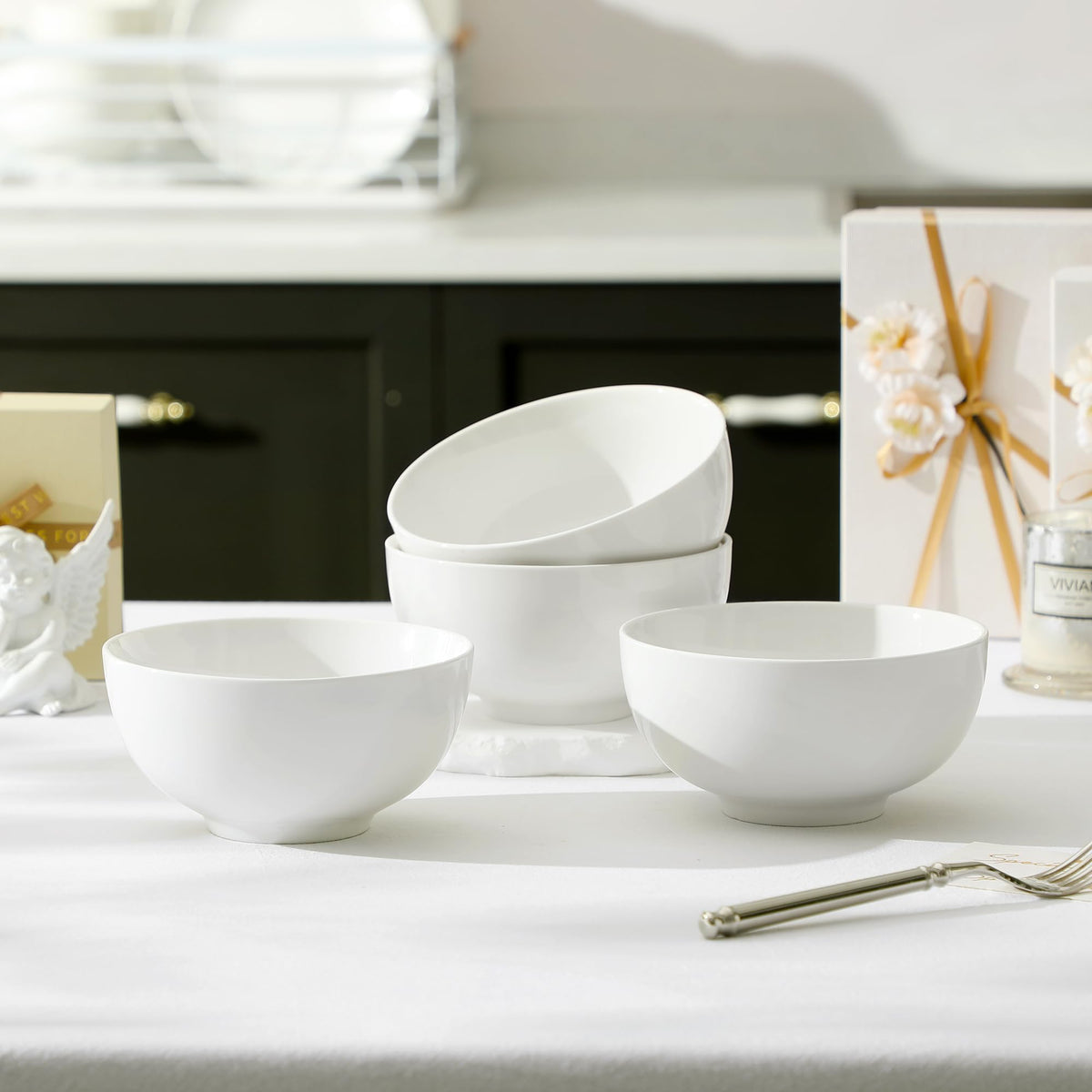 White 26 Oz Ceramic Soup Bowls of 4 F411