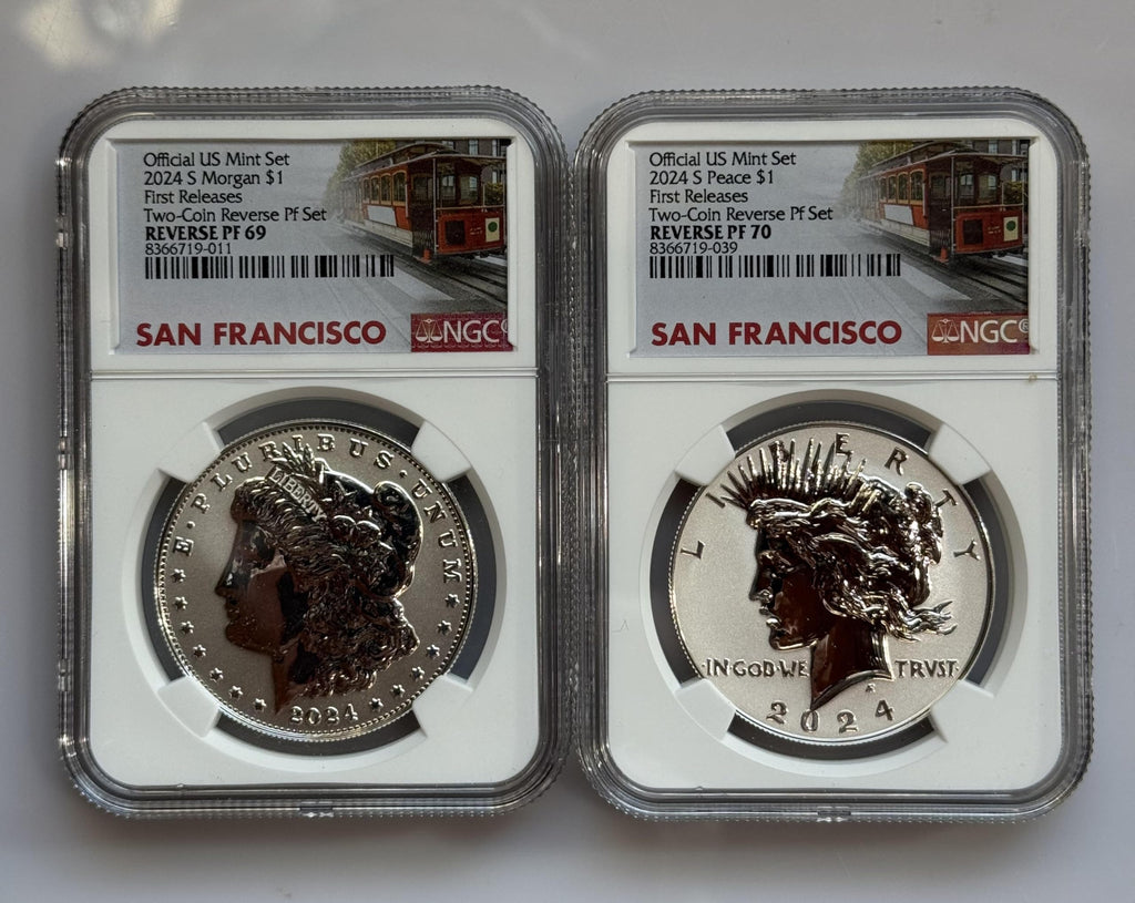 Morgan and Peace Silver Dollar 2 Coin Set Q322