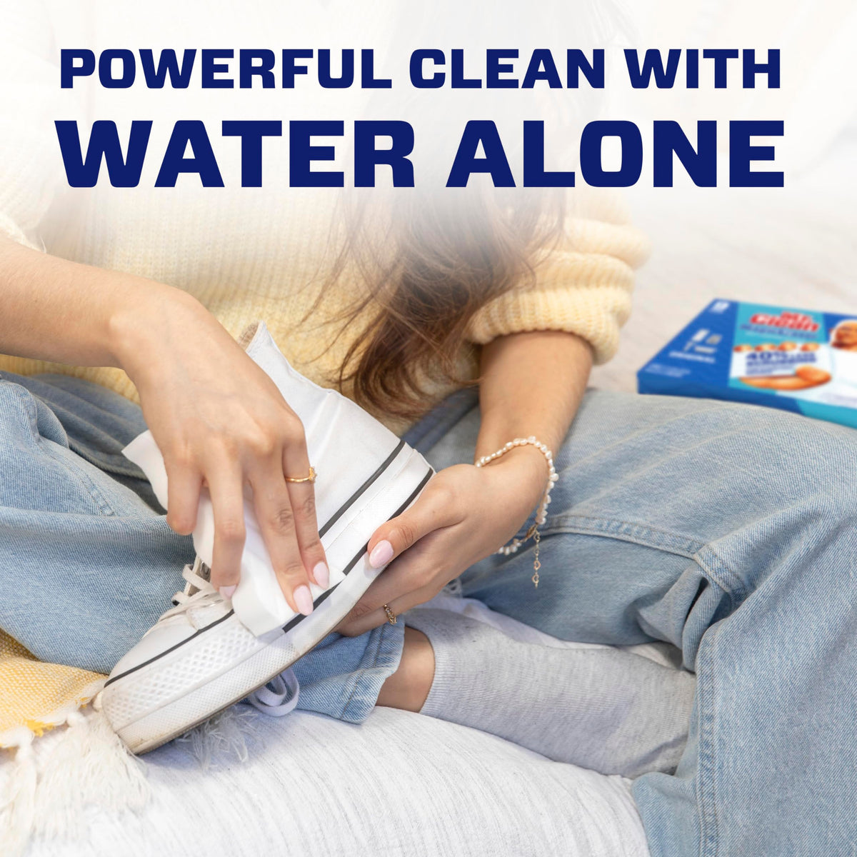 White 6 Count Cleaning Pads S69330