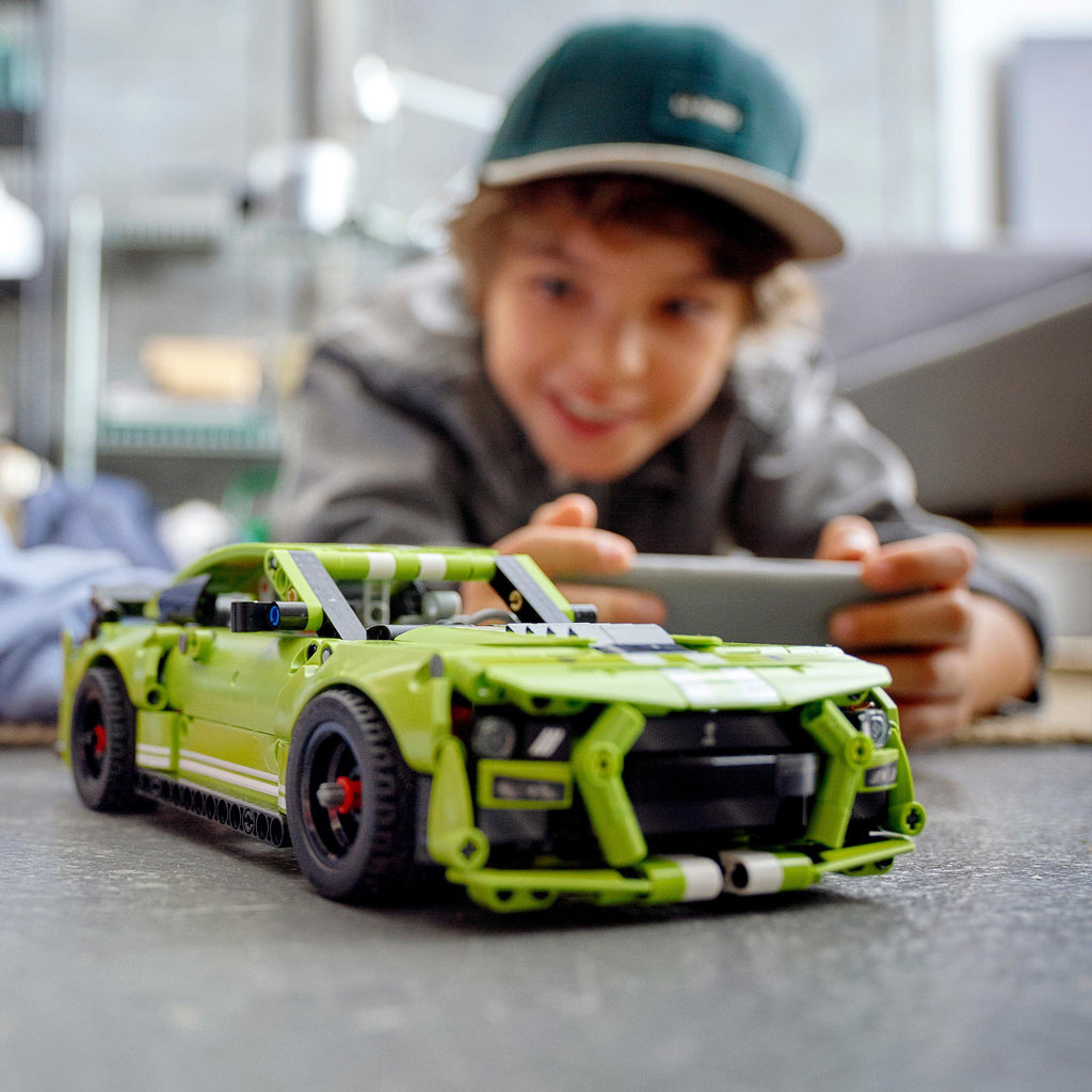 Technic Ford Mustang Shelby GT500 Y458221