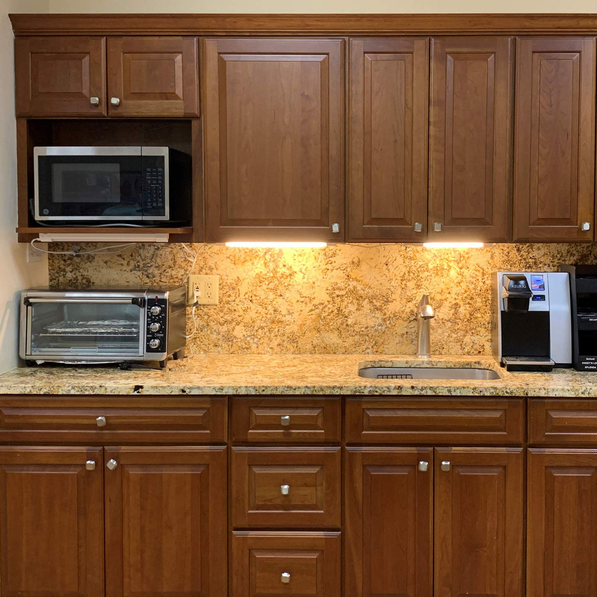 24 in. Linkable LED Under Cabinet Light B73560