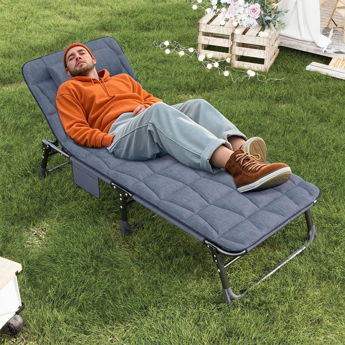 Folding Camping Cot with Pad E97920